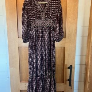 Max Studio Black and Red Long Sleeve Dress